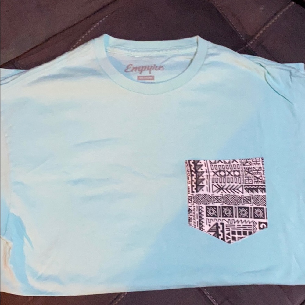 NWOT Aqua Mens T-shirt
